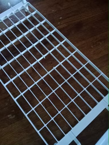 Support de rangement pour four à micro-ondes